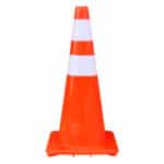 Vielseitig einsetzbarer Absperrkegel aus PVC 34.5x34.5x70