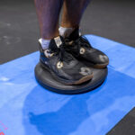 Almofada de equilíbrio com pinos Ø 33cm 3 Almofada de equilíbrio com pinos Ø 33cm 3