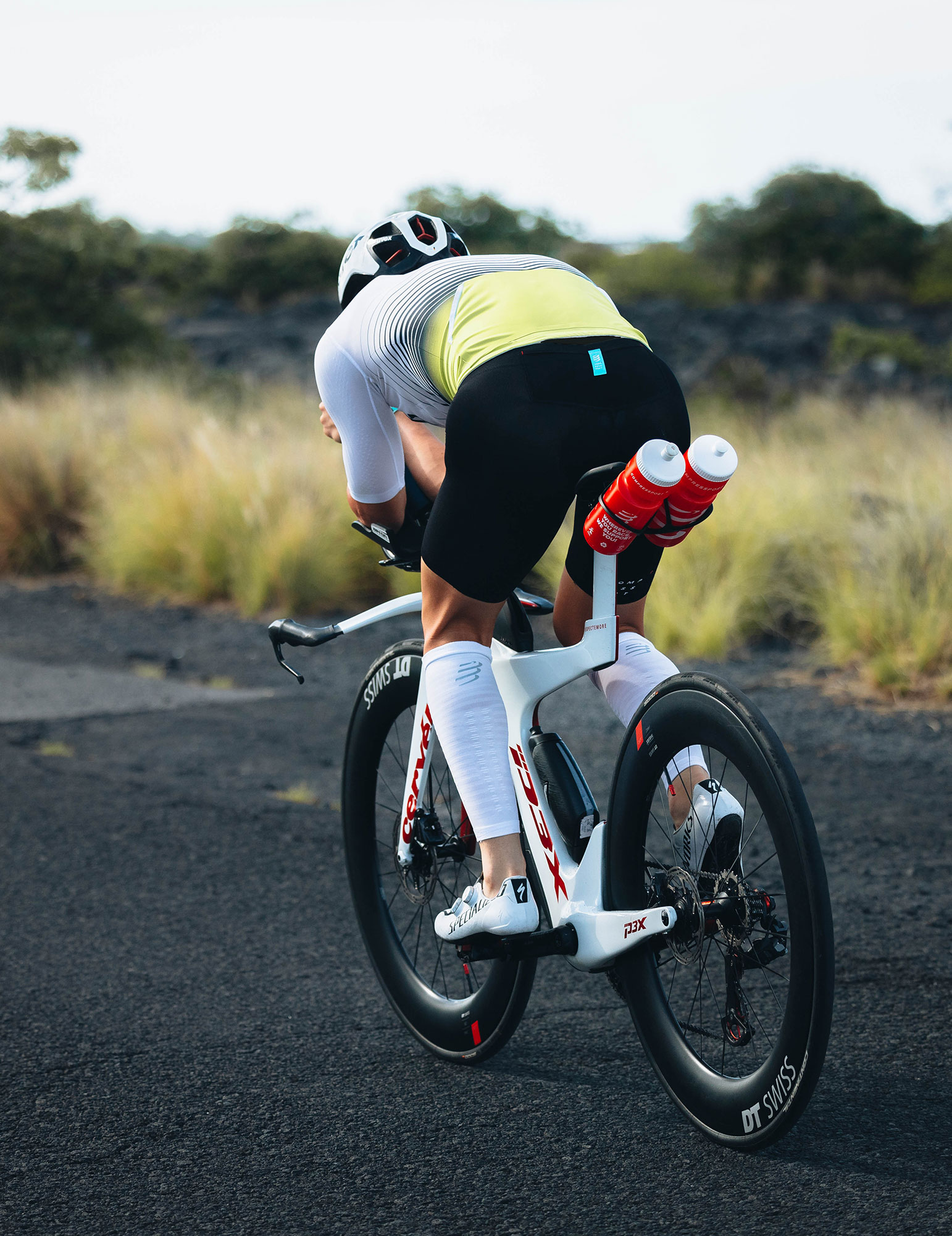 R2 aero Compressport meias de alta compressão conjunto de 2 30674