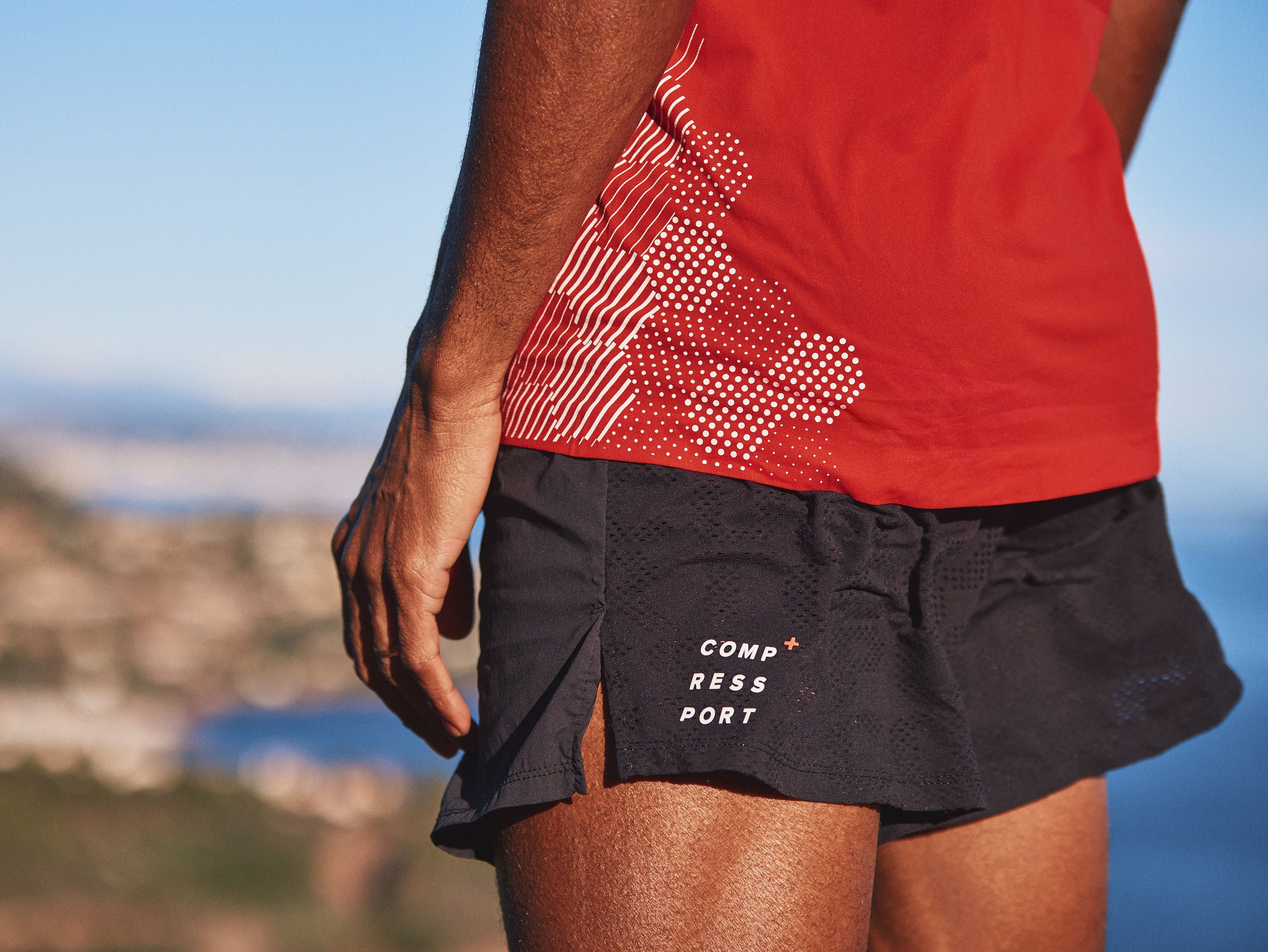 Debardeur t shirt running Pro racing Singlet Homme Compressport 31532