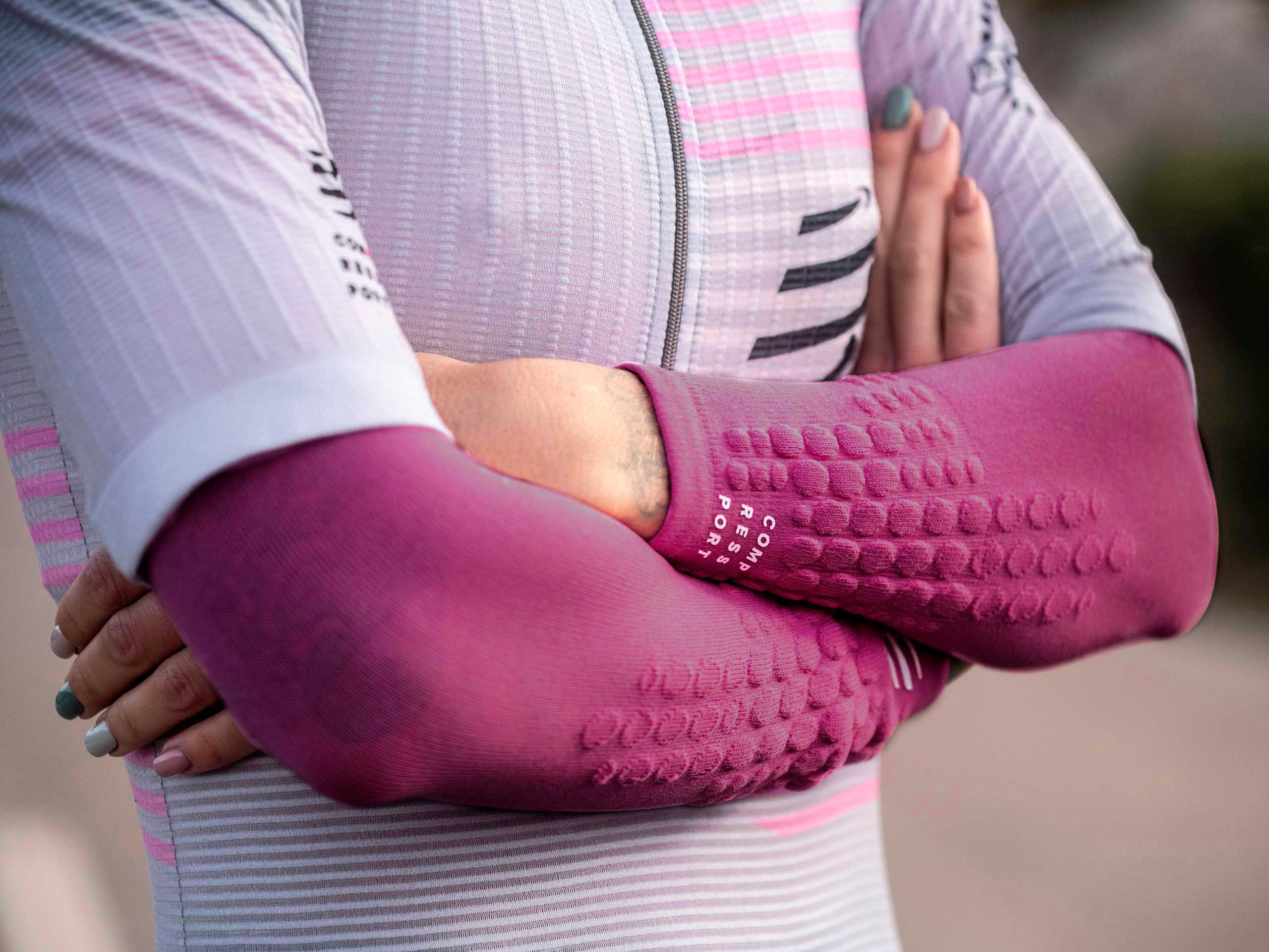 Manchettes de compressions pour bras Ultralight Compressport lot de 2 54096