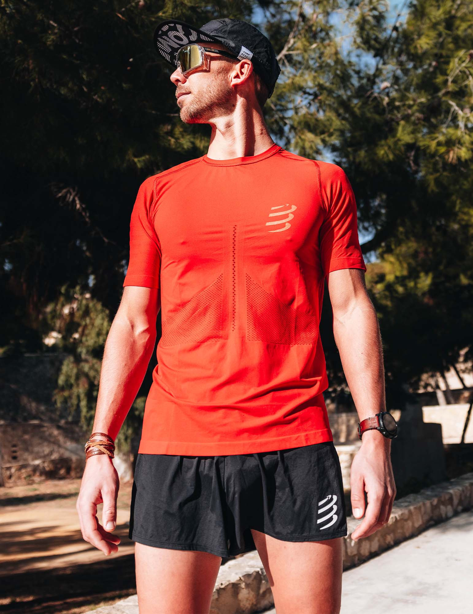 Running Short Racing Split Short Men Compressport 18626