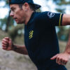 Camiseta de trail Trail postural SS top Hombre Compressport 96393