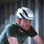 Capacete de bicicleta Lumos Ultra MIPS com luz integrada 73858