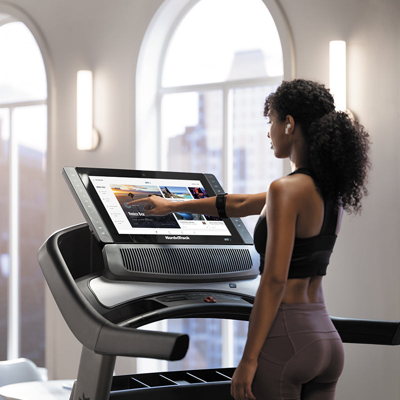 Commercial treadmill 2950 NordicTrack 14939