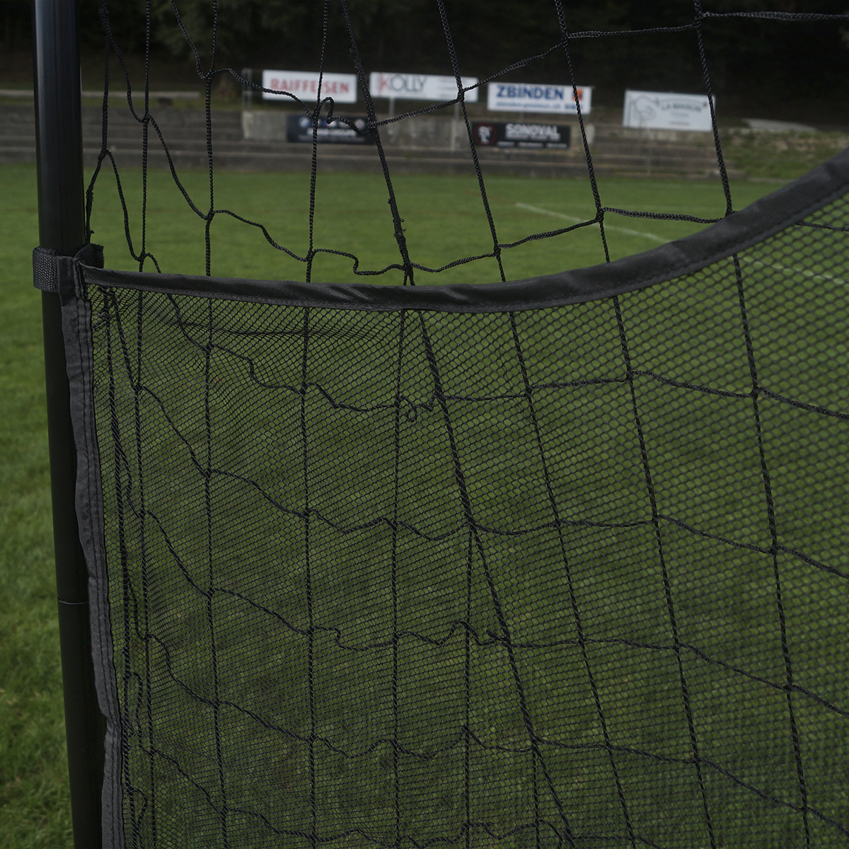 7640289254997 Bache cible de precision pour but de football Omada 1